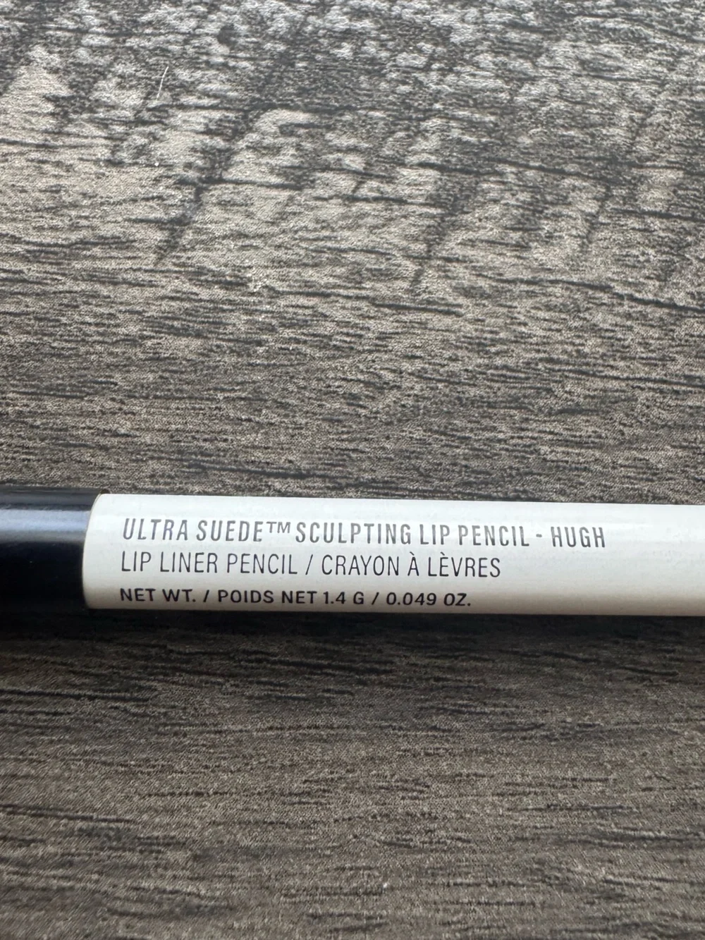 Makeup by Mario Ultra Suede Sculpting Lip Pencil - Hugh (New No Box)